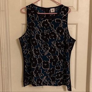 Cabi XL Warhol top EUC